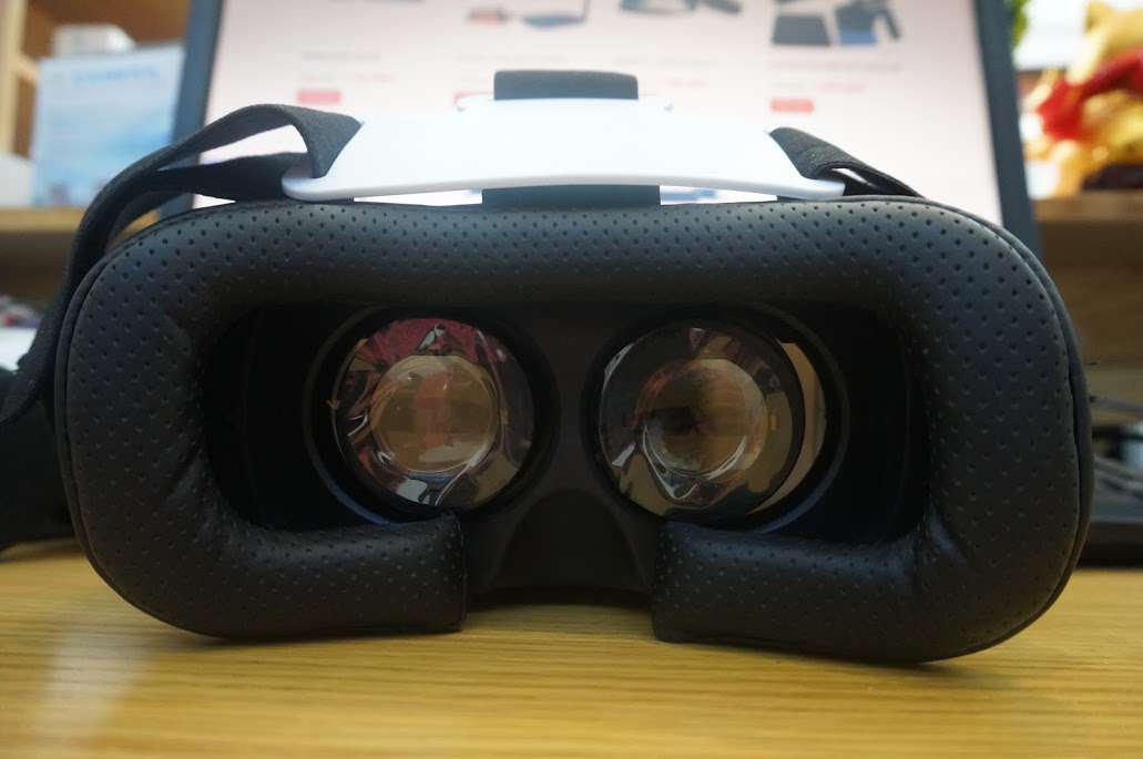 Kính Thực Tế Ảo VR Box Case V5