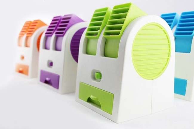 Quạt Điều Hòa Mini 2 Trong 1 Bằng Nước Đá Cực Mát Nguồn USB Và Pin AAA